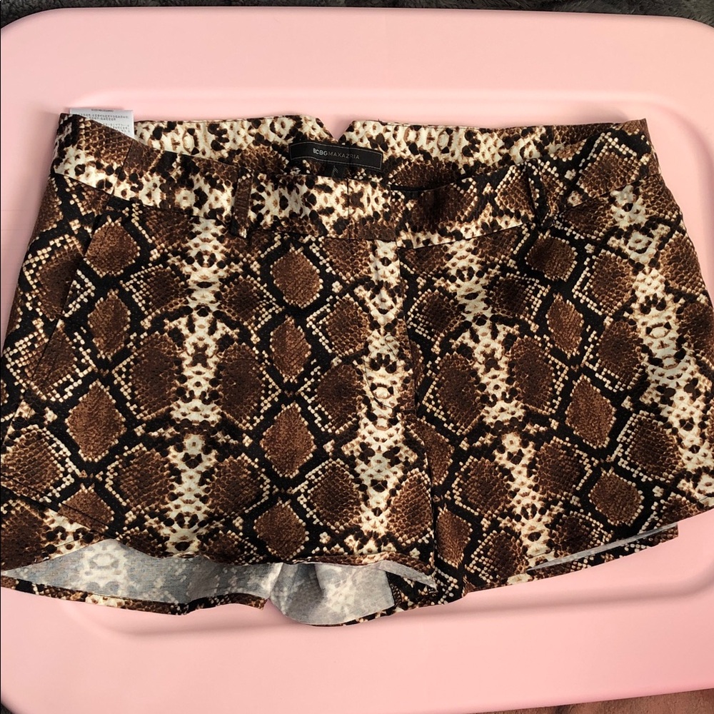 BCBGMaxAzria Brown & Cream Snake Print Shorts